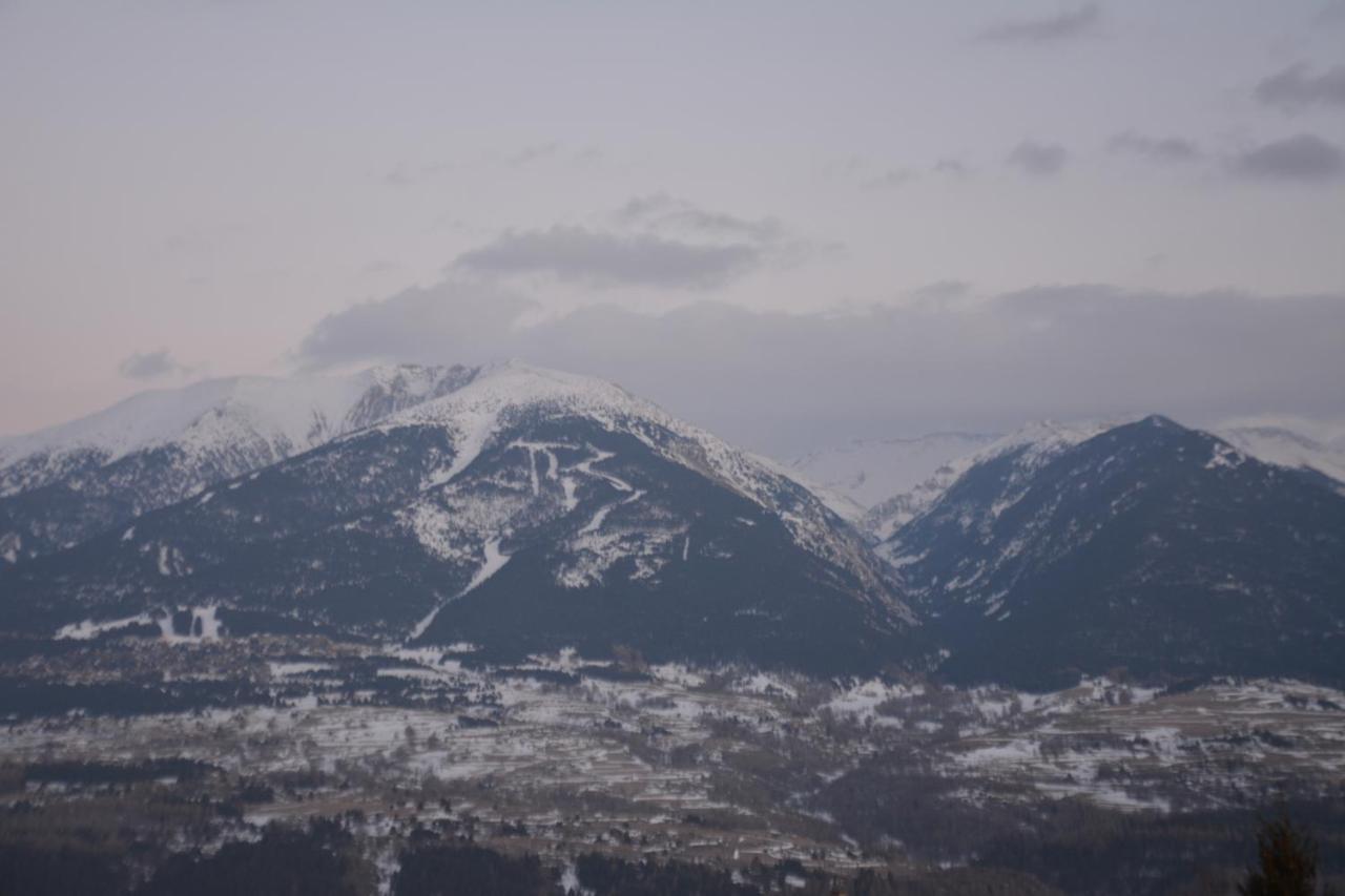 Résidence Les ISARDS Studio cabine rénové - vue Montagne Font-Romeu-Odeillo-Via Esterno foto
